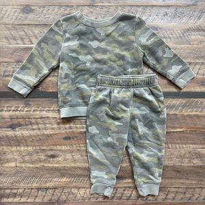 Cat & Jack sweatshirt & jogger set. Size 18 months.